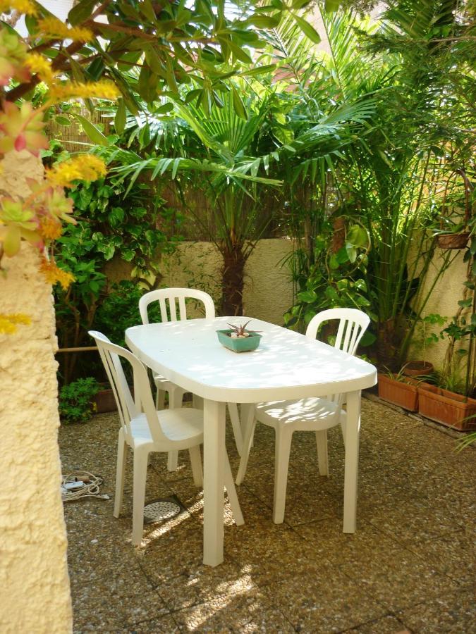 Maison Charmante A Sainte-Marie Avec Grand Jardin 外观 照片